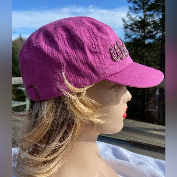 Adult pink Walt Disney World hat one size adjustable - Picture 5 of 7